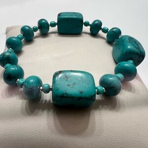 Stretch Turquoise Beaded Bracelet